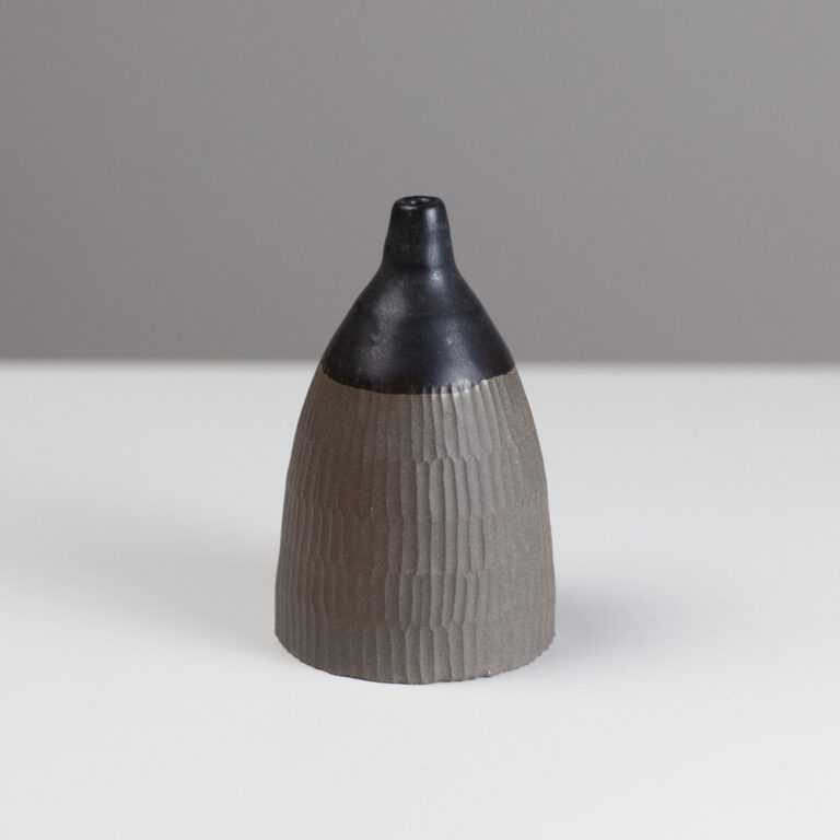 Carved bud vase OC87 by Flora Fabris