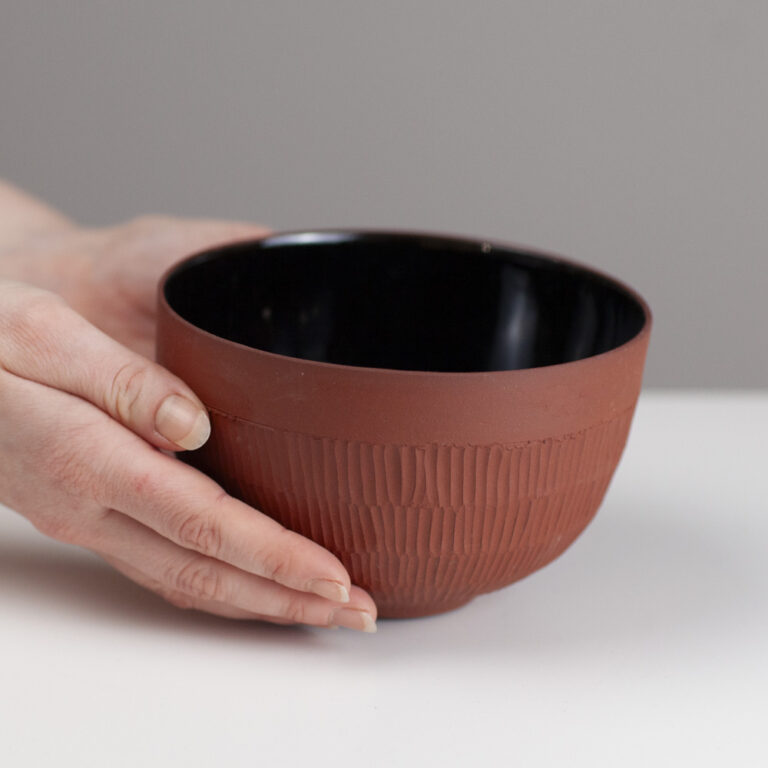 Small carved offering teabowl OC97 by Flora Fabris