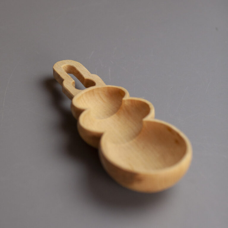 Ash Scoop 25 by Takahashi McGil