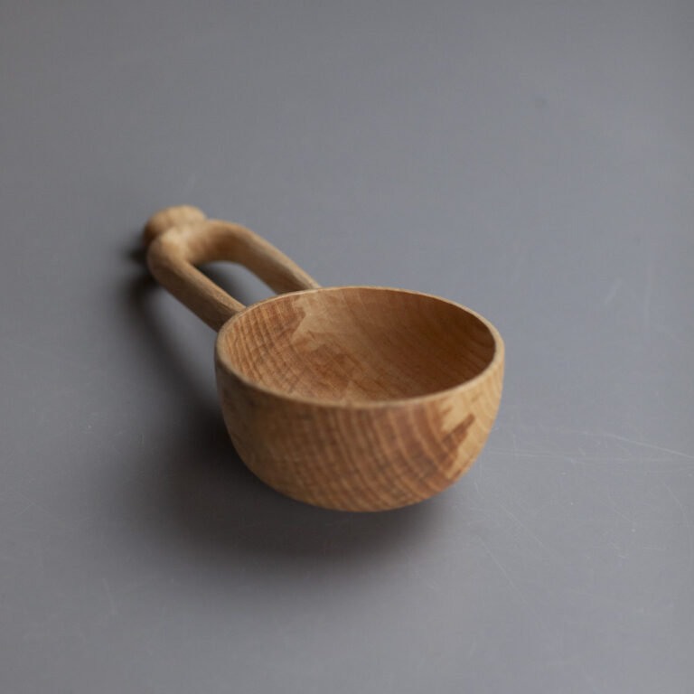 Ash Scoop 28 by Takahashi McGil