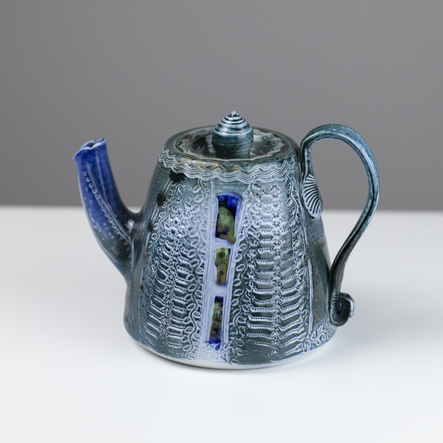 Teapot MG10 by Margaret Gardiner