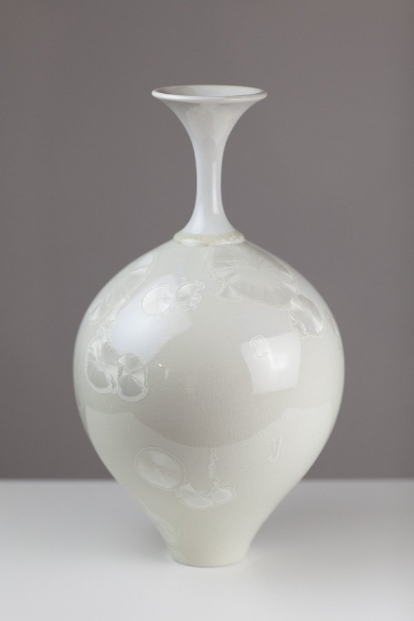 Ivory Crystalline Vase MHO20 by Matt Horne