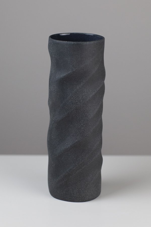 Maxi Twist Vessel Midnight 7 by Sally Bertram