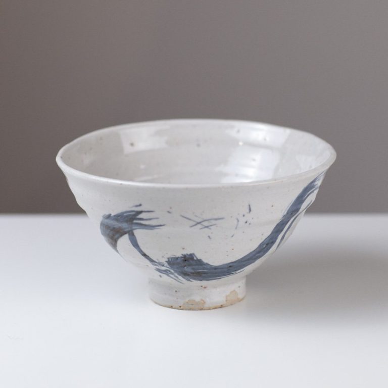 Teabowl, White Shino SMT57 by Tarragon Smith