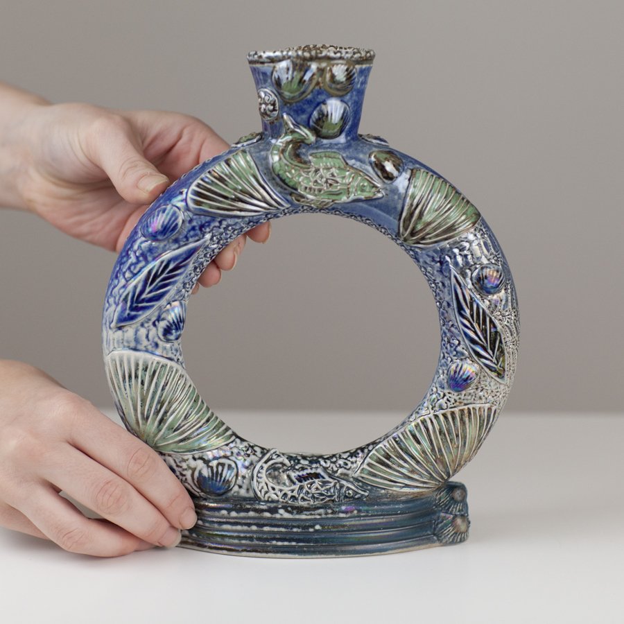 Doughnut Vase MG25 by Margaret Gardiner