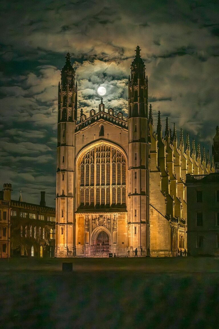 King's Moons by Martin Bond