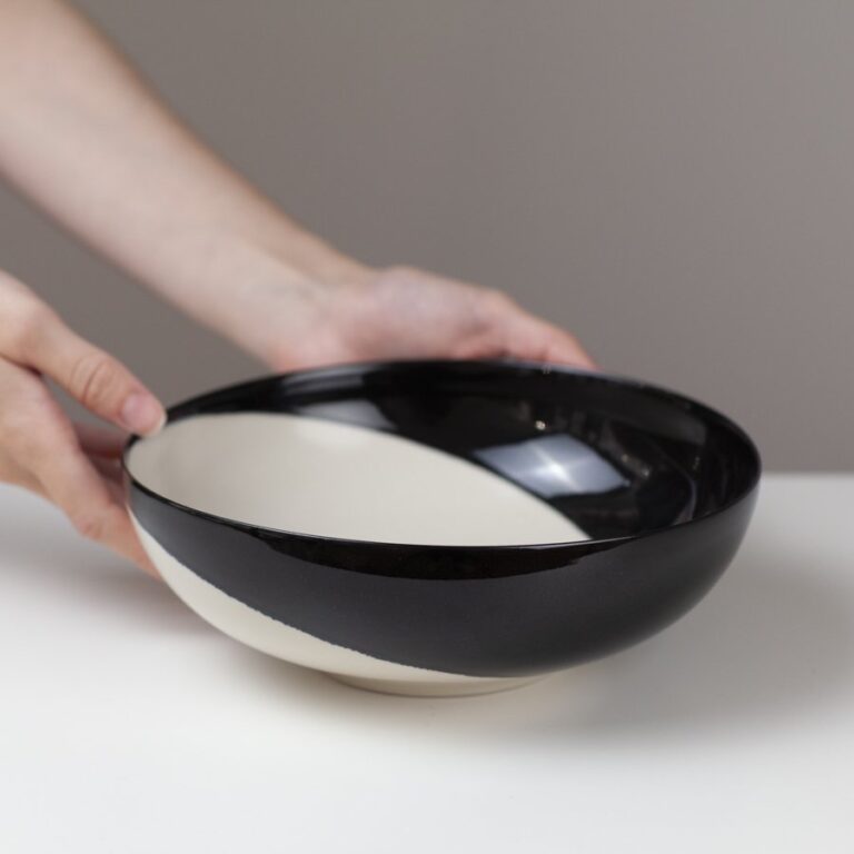 Eclipse Bowl, Medium SS3 by Suleyman Saba