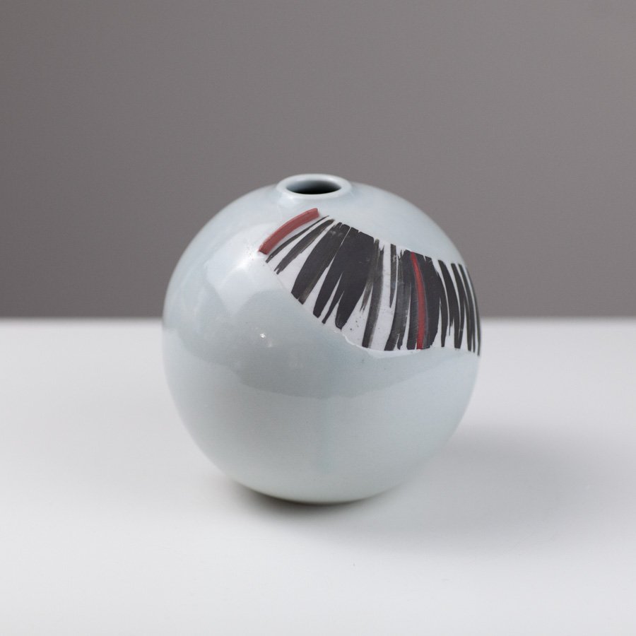 Mini Round AFR H by Adam Frew