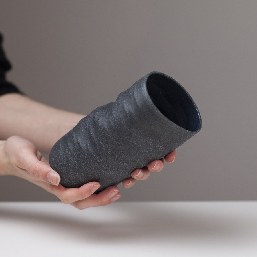 Small Dash Vessel Midnight by Sally Bertram