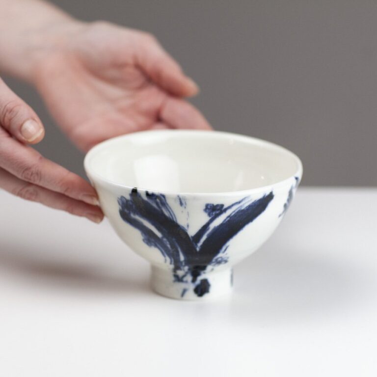 Teabowl SMT69 A by Tarragon Smith