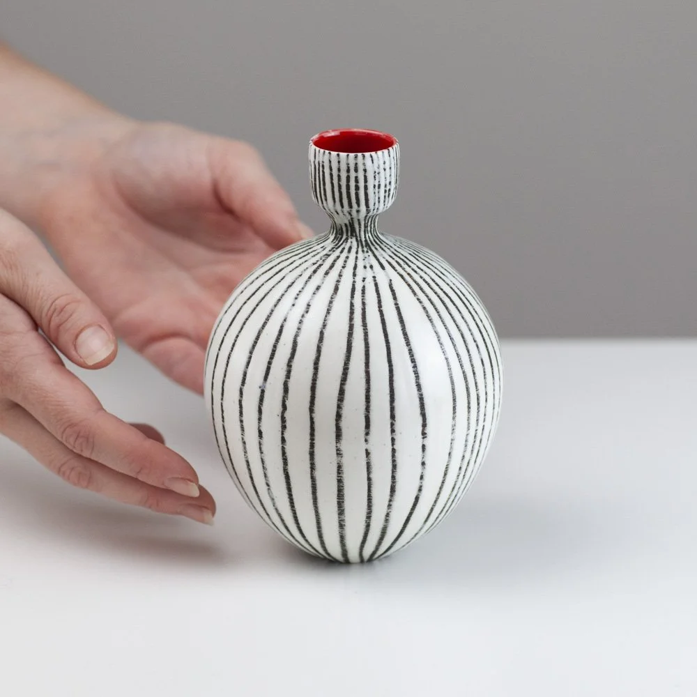 Friend Vase KK2508 4 by Katharina Klug