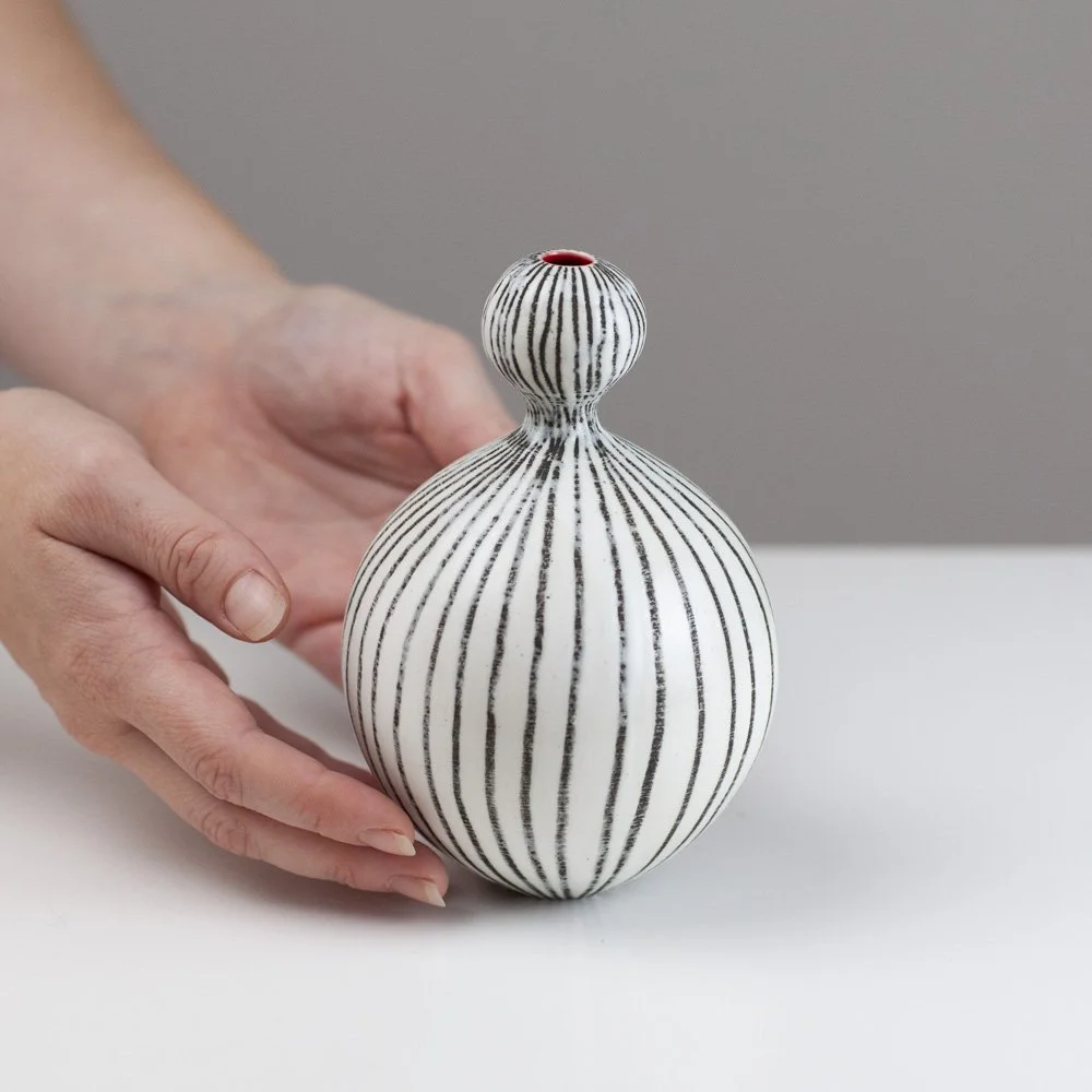 Friend Vase KK2508 6 by Katharina Klug