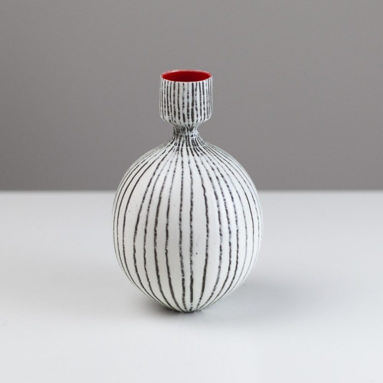 Friend Vase KK2508 9 by Katharina Klug