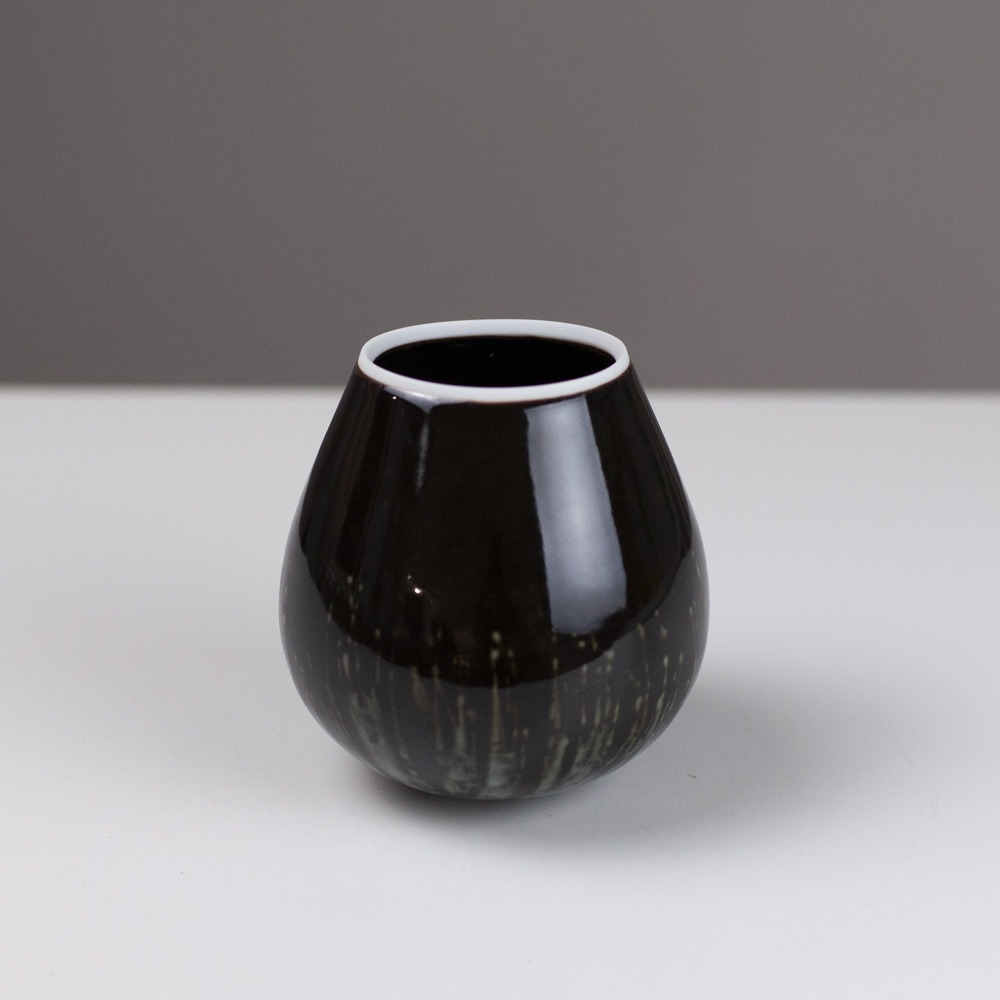 Rocking Bowl 19 by Chris Keenan