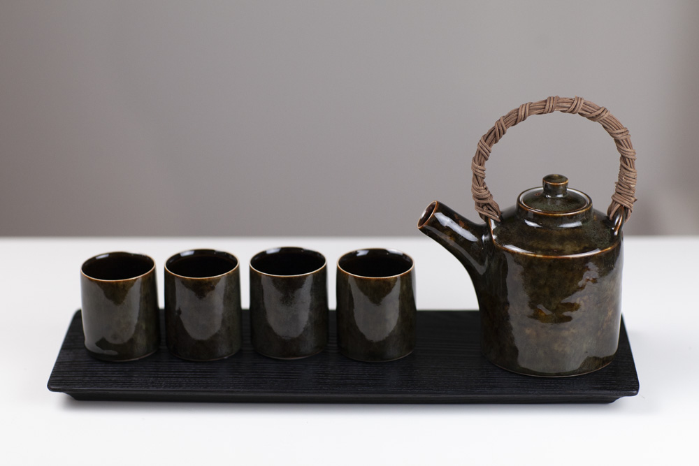 Tea Set plus Wooden Tray 31-36 by Chris Keenan