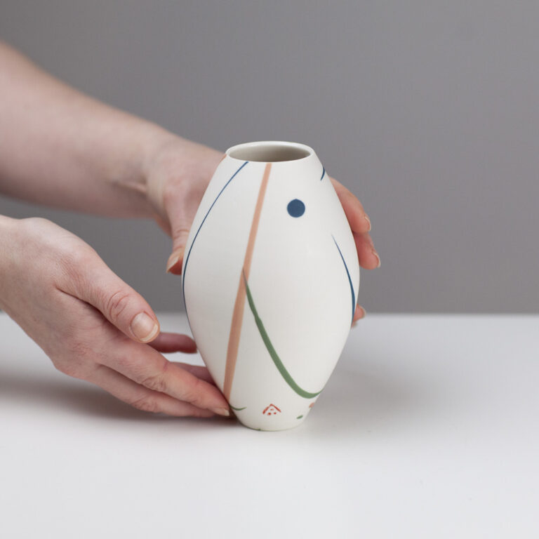 Small oval vase AT244 by Ali Tomlin