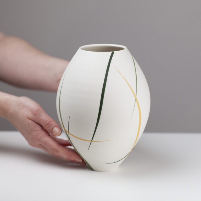 Fat oval vase AT262 by Ali Tomlin