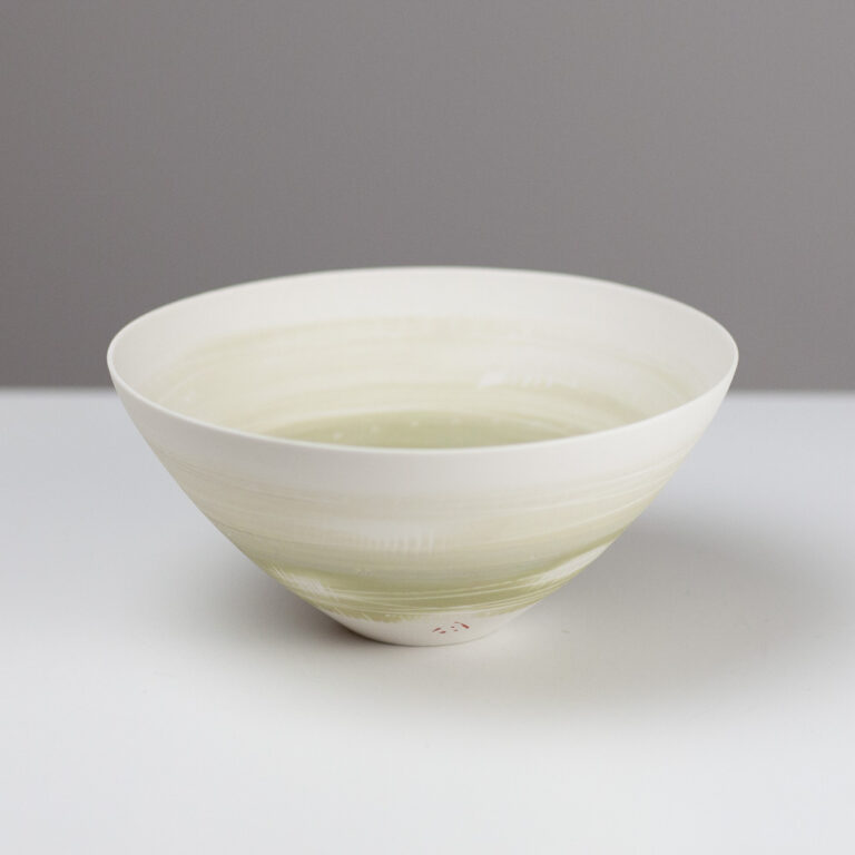 Small bowl AT298 by Ali Tomlin