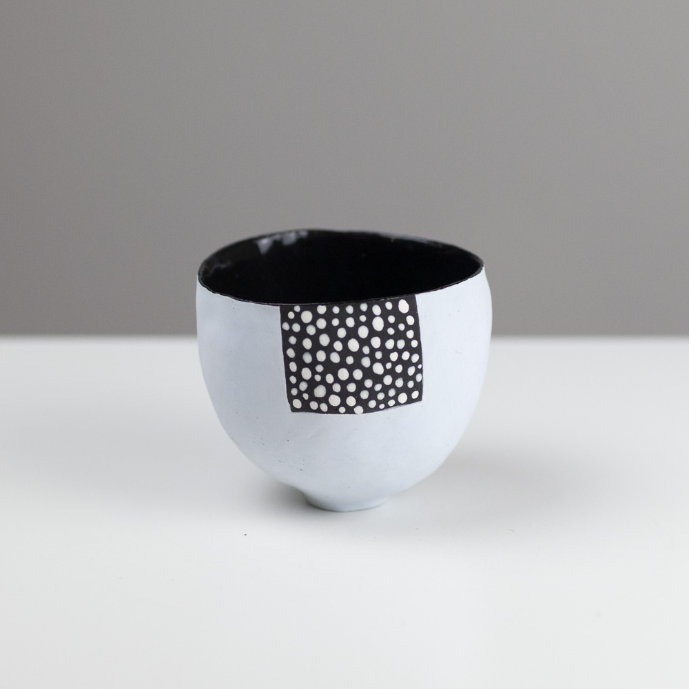 Pinch Bowl Blue HOL22 by Jane Hollidge