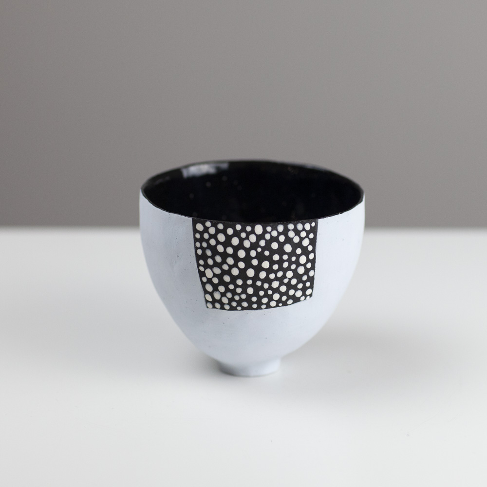 Pinch Bowl Blue HOL27 by Jane Hollidge