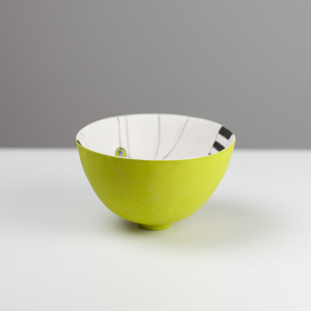 Green Bowl HOL9 by Jane Hollidge