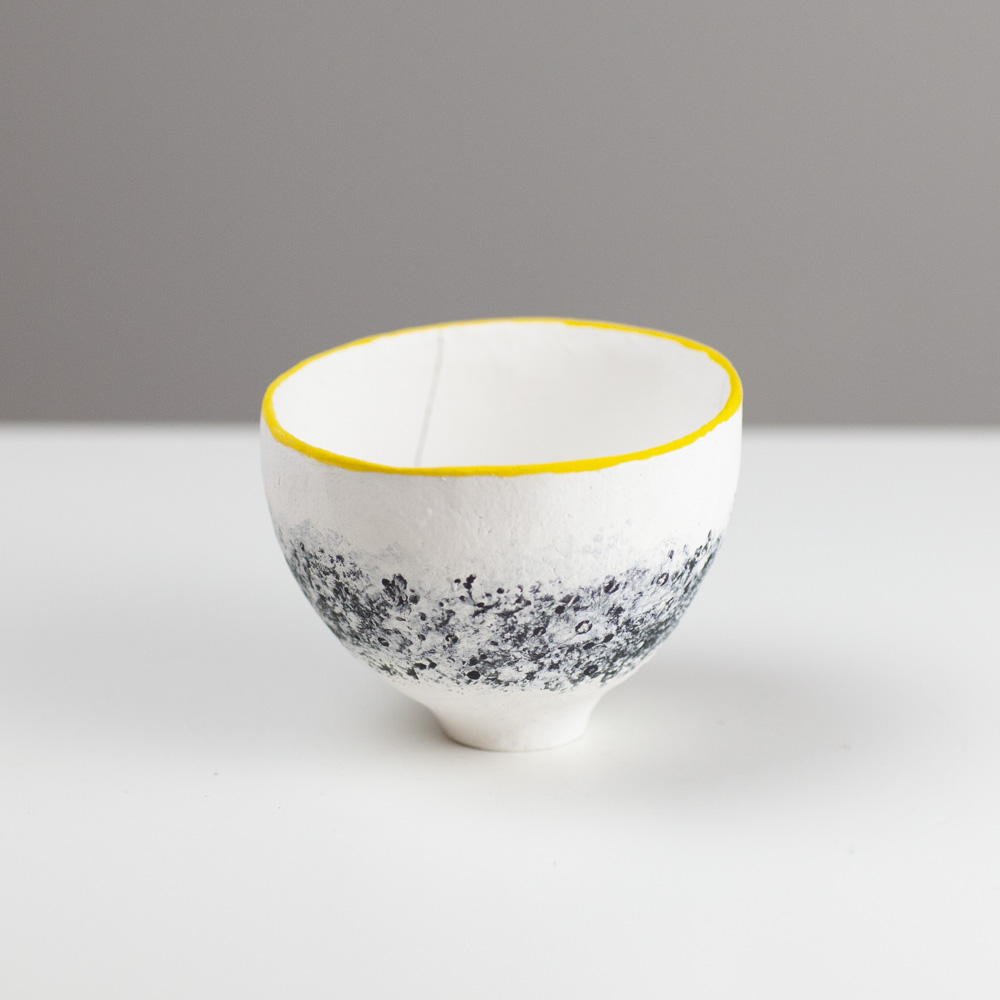 Pinch Pot HOL13 by Jane Hollidge