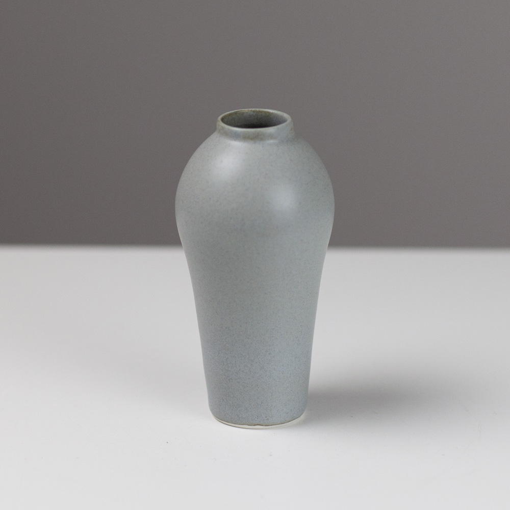 Mini Vase RH61 by Robyn Hardyman