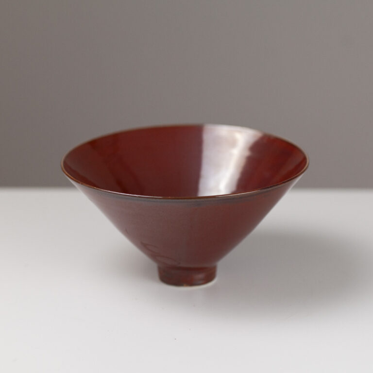 Small Bowl RH71 by Robyn Hardyman