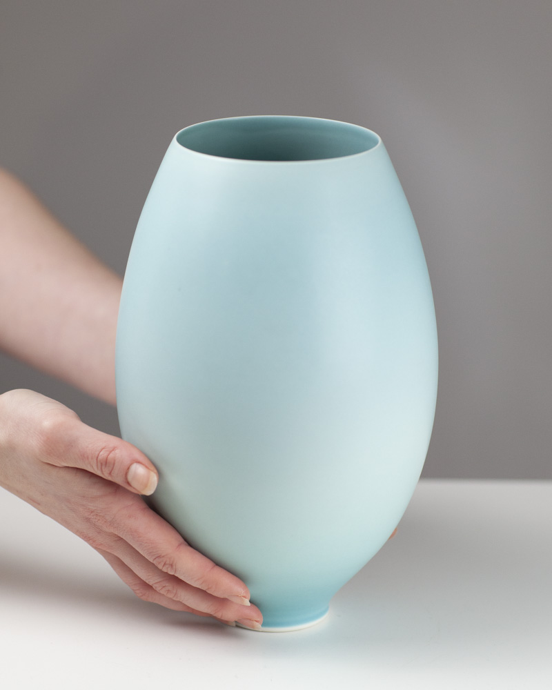 Aqua gradient jar 7e by Anna Silverton